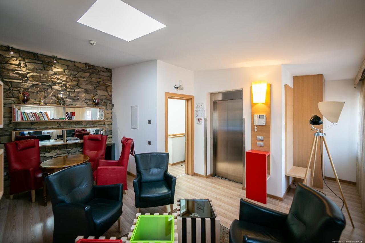 Boutique Exclusive B&B Trento Exteriör bild