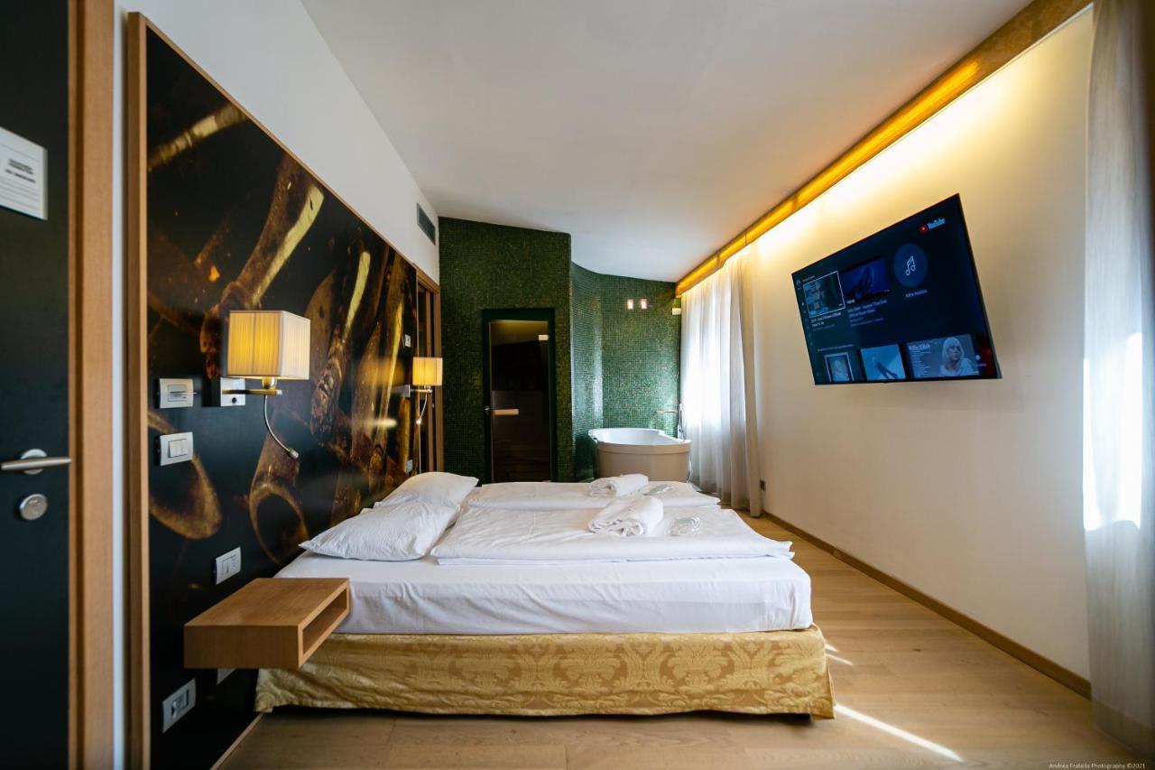 Boutique Exclusive B&B Trento Exteriör bild